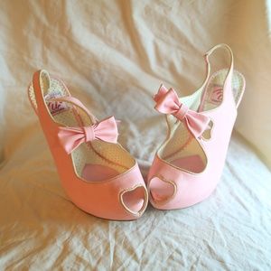 Bettie Pink Peep Toe Pin Up Couture Pumps